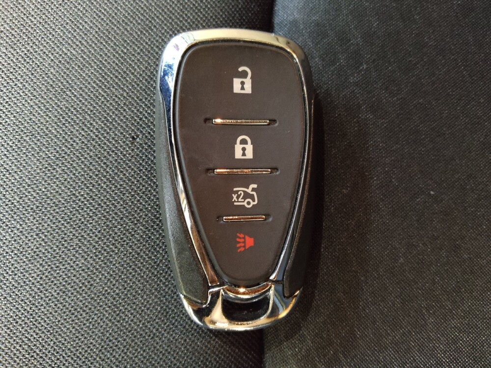 2021 Chevrolet Malibu in Raleigh, NC 27604 - 18129847 32