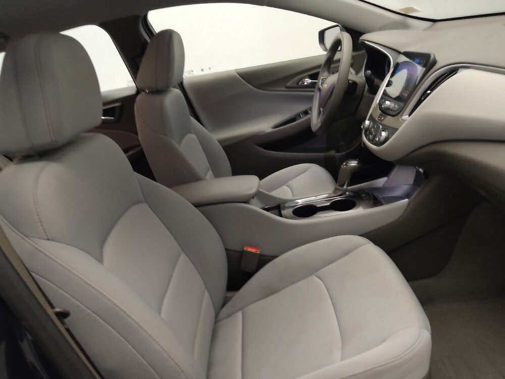 2020 Chevrolet Malibu in Morrow, GA 30260 - 18129848 21
