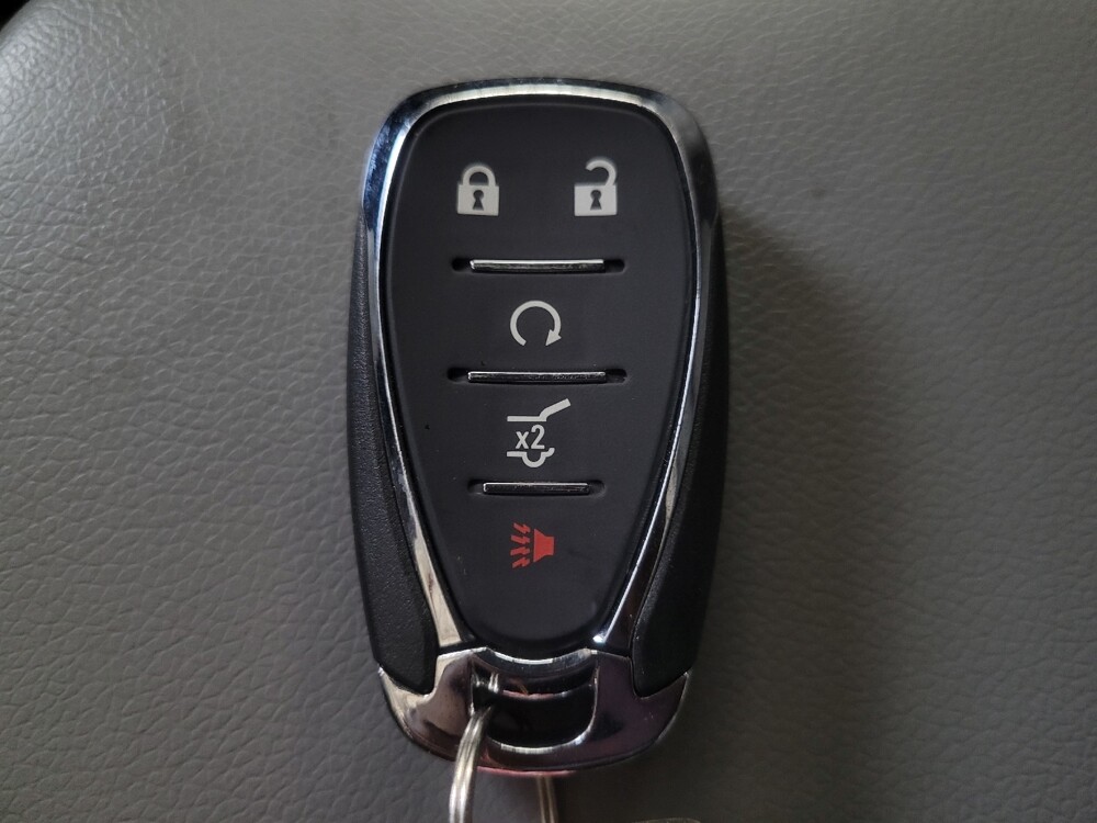 2020 Chevrolet Malibu in Morrow, GA 30260 - 18129848 32