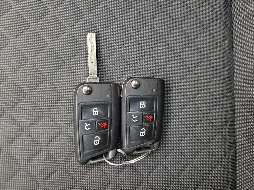 2020 Volkswagen Tiguan in Taylor, MI 48180 - 18129850 32