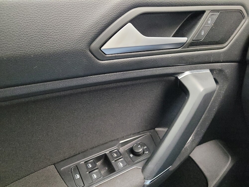 2020 Volkswagen Tiguan in Taylor, MI 48180 - 18129850 27