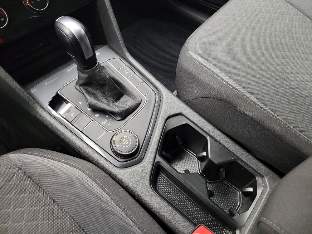 2020 Volkswagen Tiguan in Taylor, MI 48180 - 18129850 26