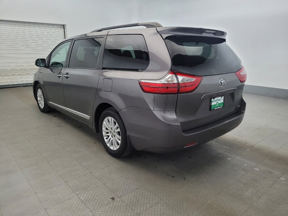2017 Toyota Sienna in Henrico, VA 23223 - 18129853 5