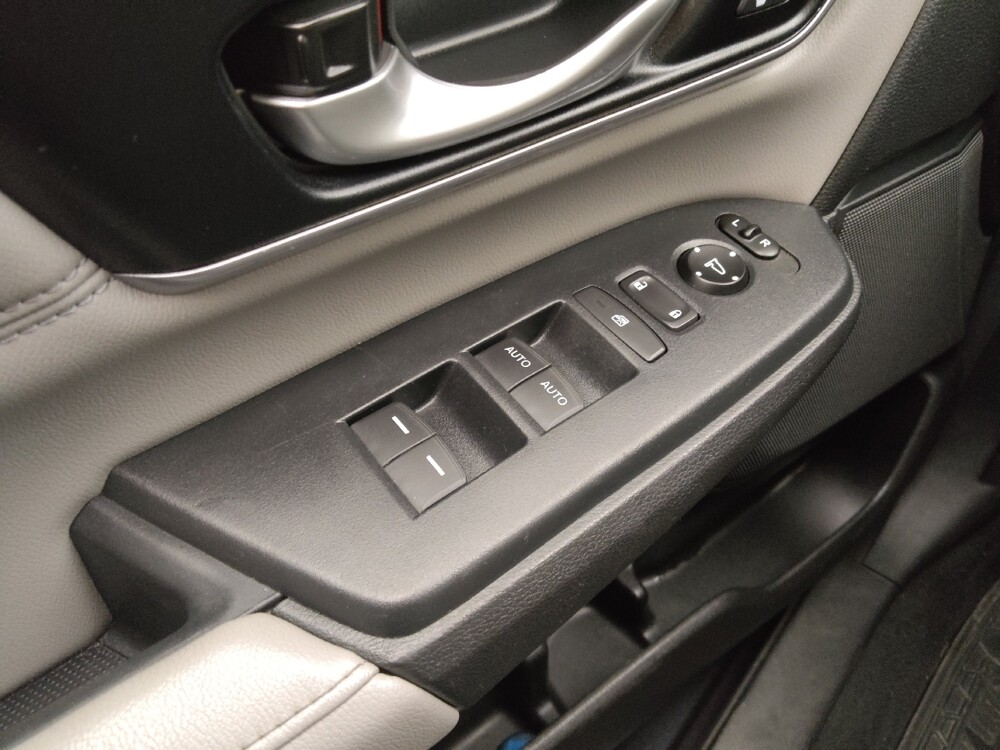 2018 Honda CR-V in Topeka, KS 66611 - 18129859 27