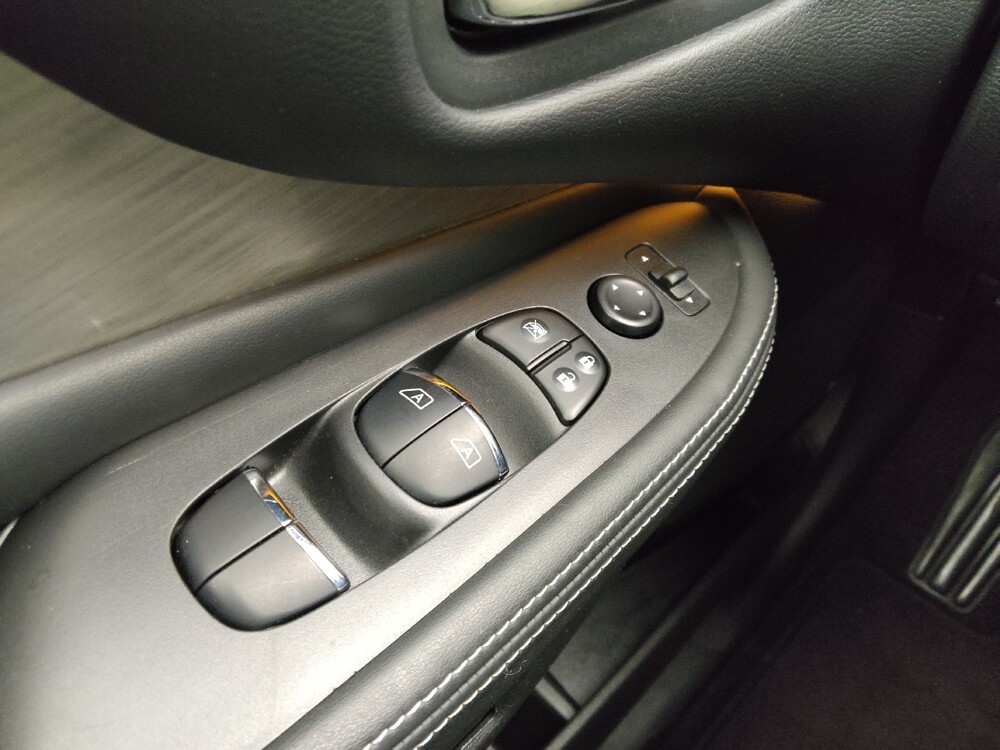 2015 Nissan Murano in St. Louis, MO 63136 - 18129860 27