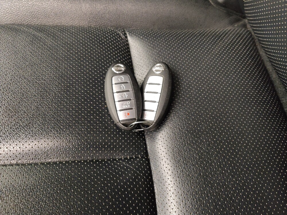 2015 Nissan Murano in St. Louis, MO 63136 - 18129860 32