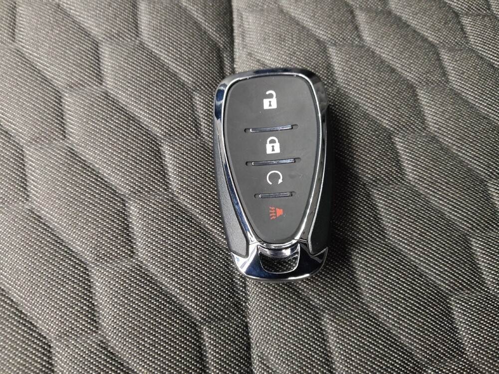 2019 Chevrolet Equinox in Wichita, KS 67207 - 18129862 32