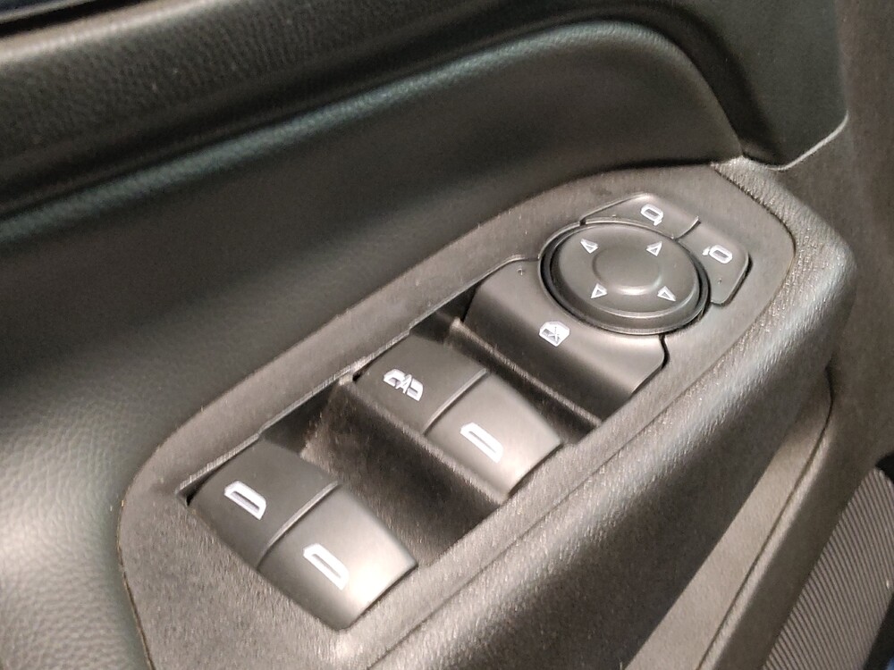 2019 Chevrolet Equinox in Lubbock, TX 79424 - 18129867 27