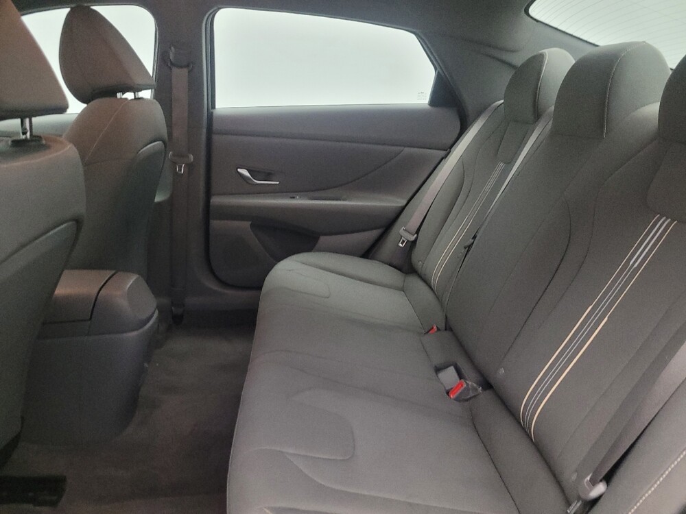 2025 Hyundai Elantra in Glendale, AZ 85301 - 18129869 18