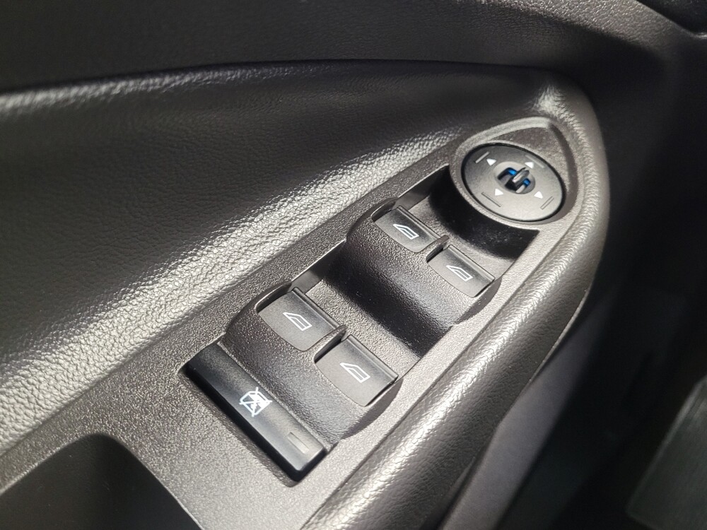 2015 Ford Escape in Lexington, KY 40509 - 18129873 27