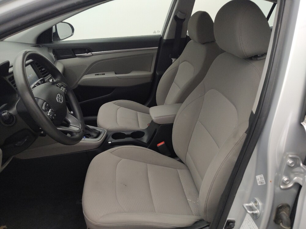 2019 Hyundai Elantra in Houston, TX 77074 - 18129874 17