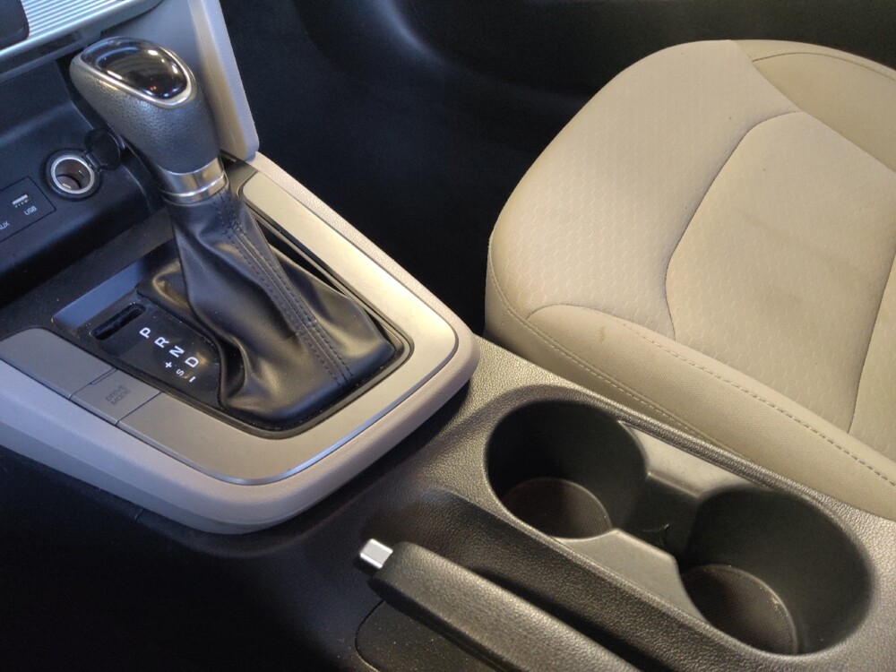 2019 Hyundai Elantra in Houston, TX 77074 - 18129874 26