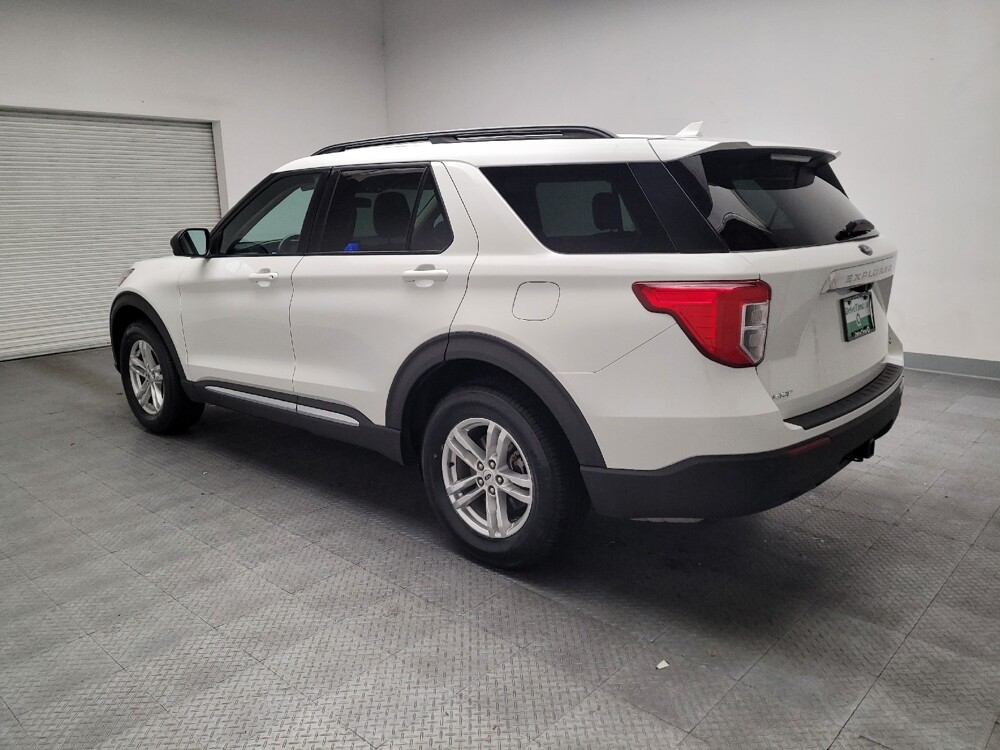 2020 Ford Explorer in Riverside, CA 92504 - 18129876 3