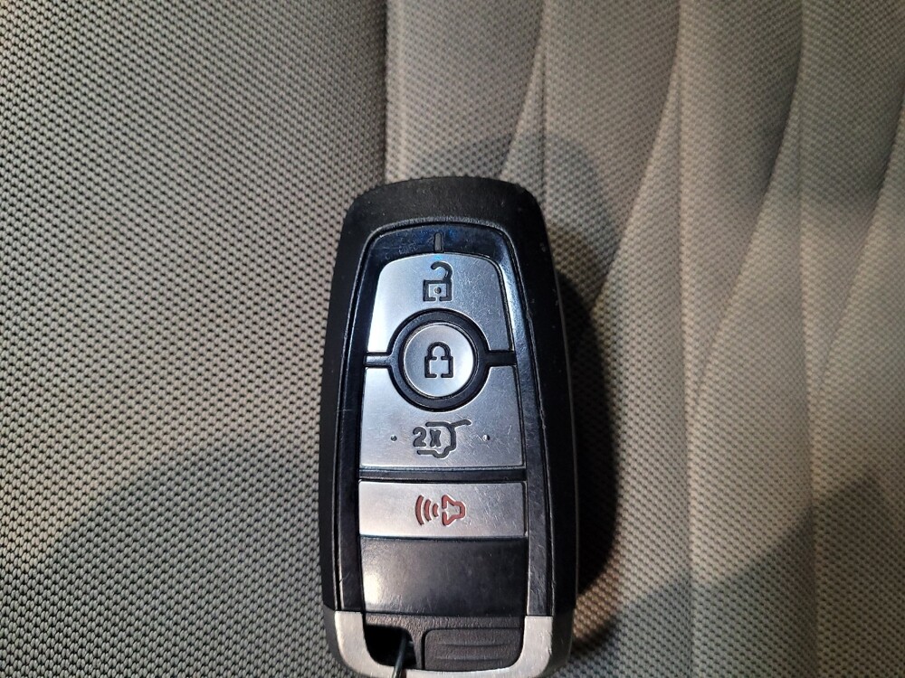 2020 Ford Explorer in Riverside, CA 92504 - 18129876 32