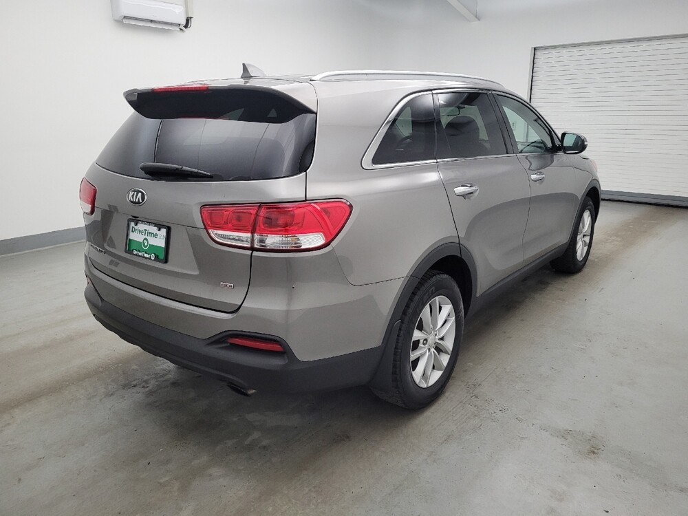 2018 Kia Sorento in Lexington, KY 40509 - 18129878 9