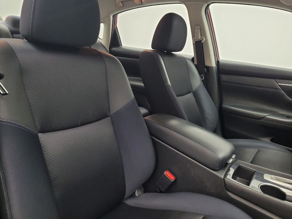 2018 Nissan Altima in Winston-Salem, NC 27103 - 18129880 21