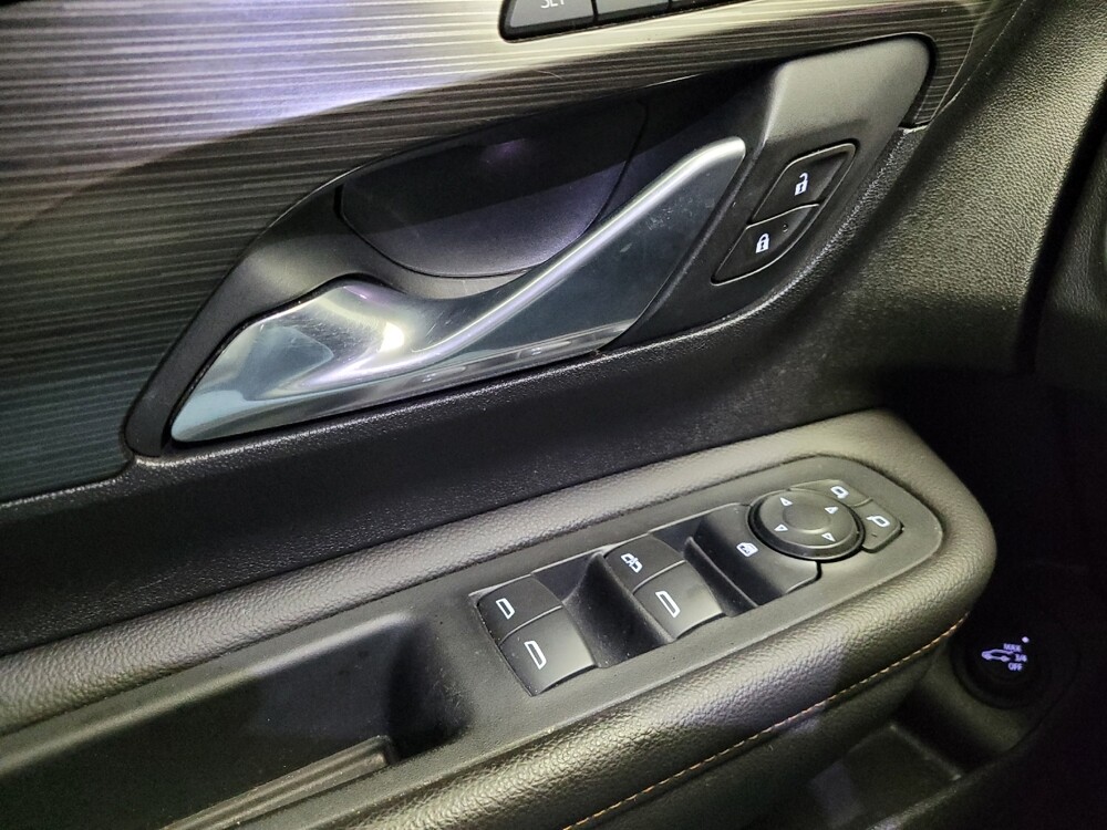 2020 GMC Terrain in Taylor, MI 48180 - 18129882 27