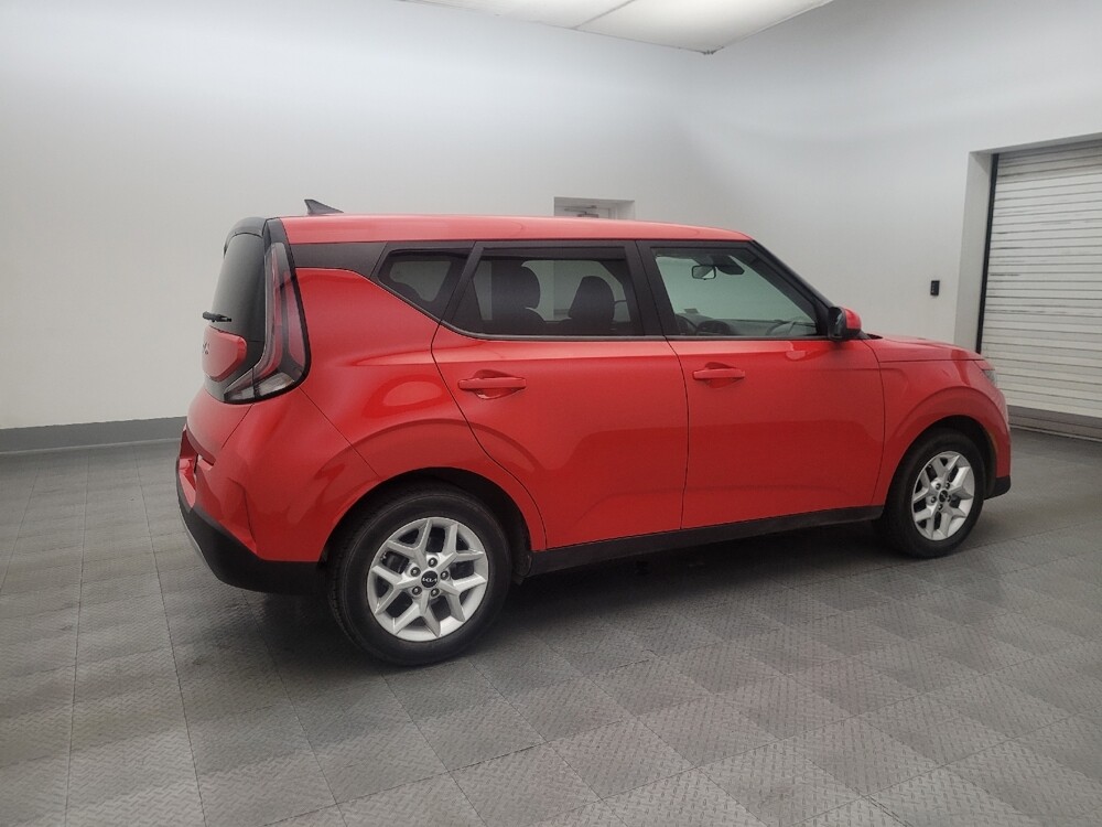 2023 Kia Soul in Mesa, AZ 85210 - 18129883 10