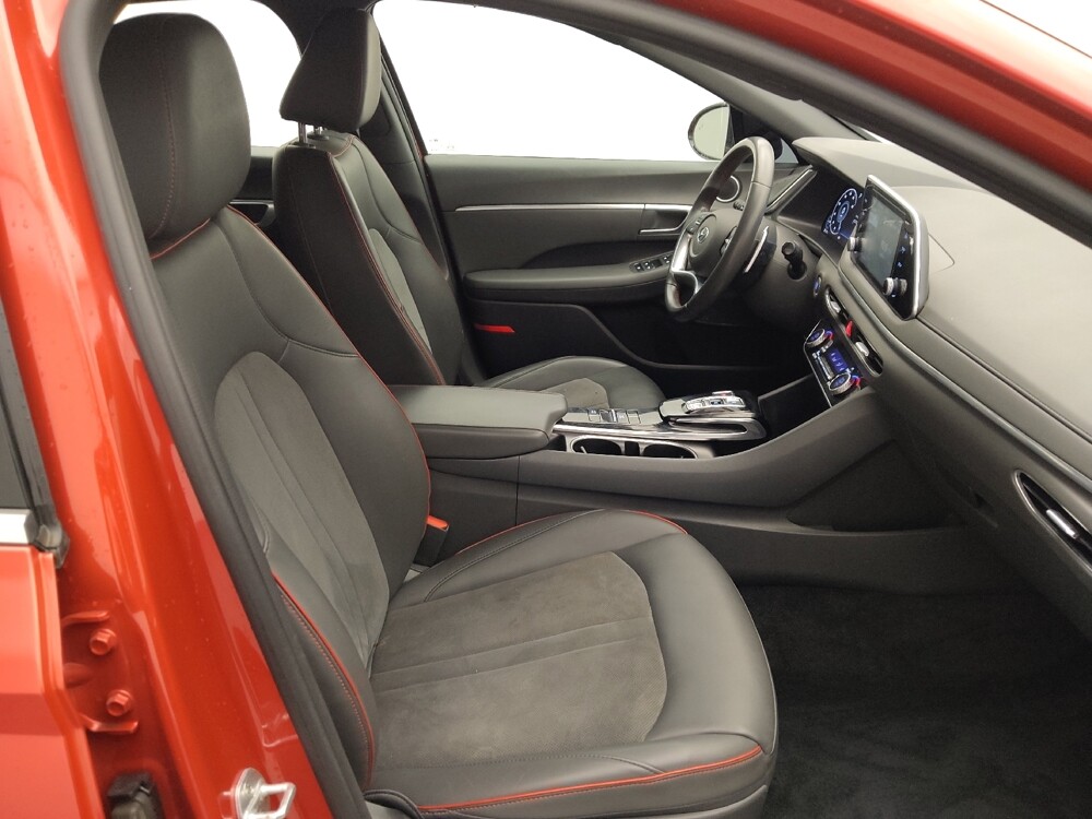 2021 Hyundai Sonata in Houston, TX 77074 - 18129886 21