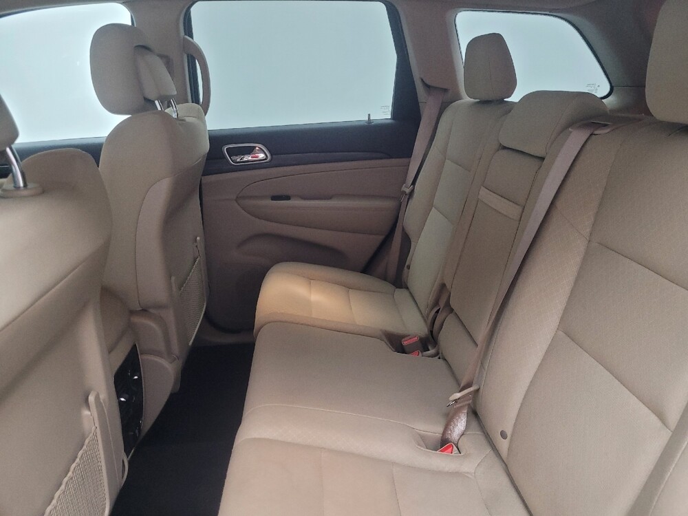 2019 Jeep Grand Cherokee in Mishawaka, IN 46545 - 18129887 18