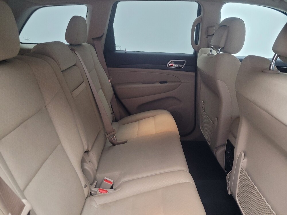 2019 Jeep Grand Cherokee in Mishawaka, IN 46545 - 18129887 19