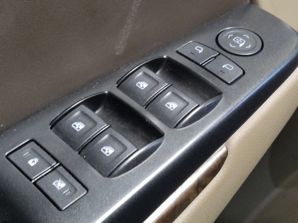 2017 Chevrolet Tahoe in Fort Worth, TX 76116 - 18129889 27