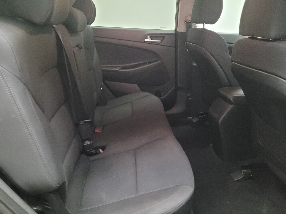 2019 Hyundai Tucson in Fresno, CA 93726 - 18129893 19