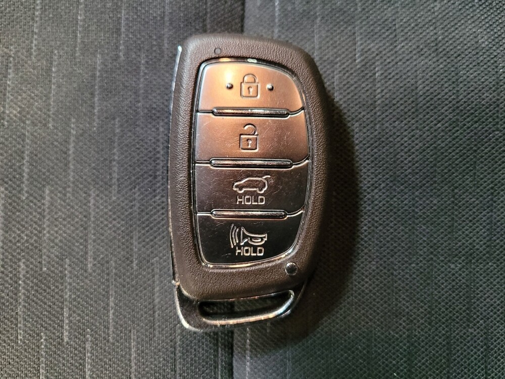 2019 Hyundai Tucson in Fresno, CA 93726 - 18129893 32