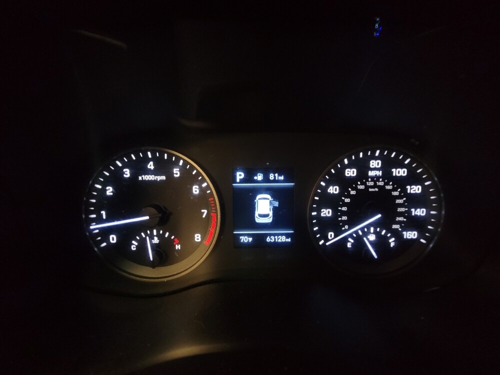 2019 Hyundai Tucson in Fresno, CA 93726 - 18129893 23