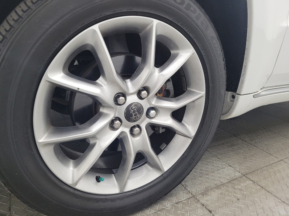 2016 Jeep Grand Cherokee in Gainesville, FL 32609 - 18129896 31