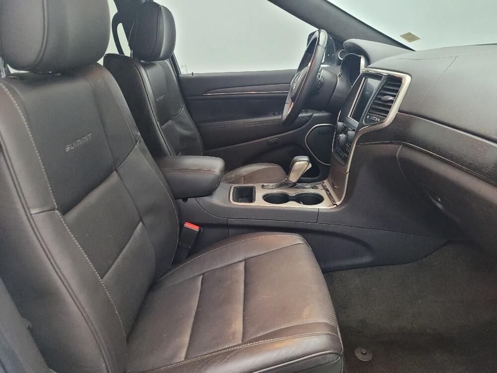 2016 Jeep Grand Cherokee in Gainesville, FL 32609 - 18129896 21