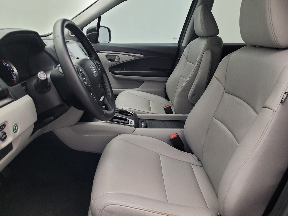 2016 Honda Pilot in Orlando, FL 32808 - 18129897 17