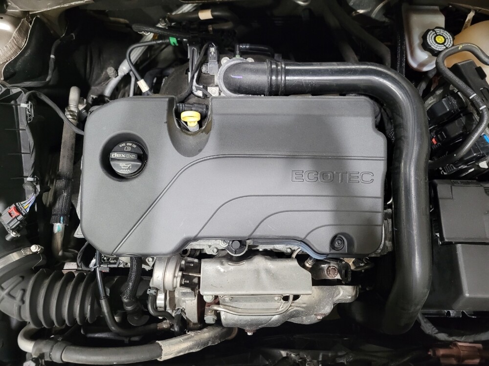 2022 Chevrolet Malibu in Richmond, VA 23235 - 18129899 30