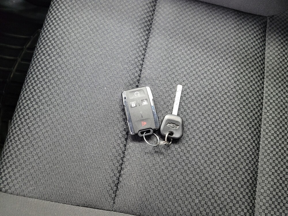 2017 Chevrolet Silverado 1500 in Langhorne, PA 19047 - 18129901 32