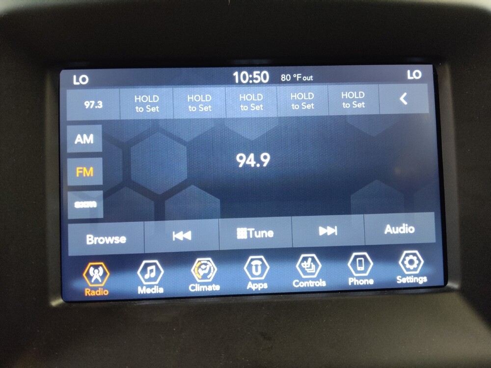 2021 Jeep Compass in Tampa, FL 33619 - 18129907 25