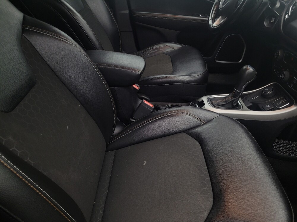 2021 Jeep Compass in Tampa, FL 33619 - 18129907 21