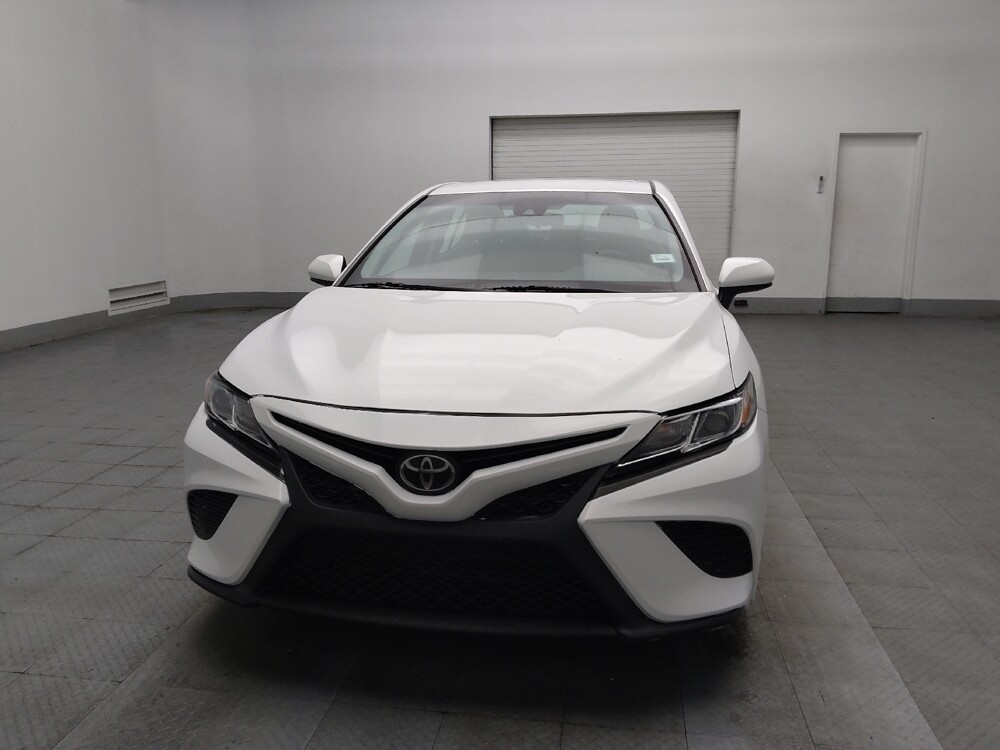 2018 Toyota Camry in Union City, GA 30291 - 18129909 15