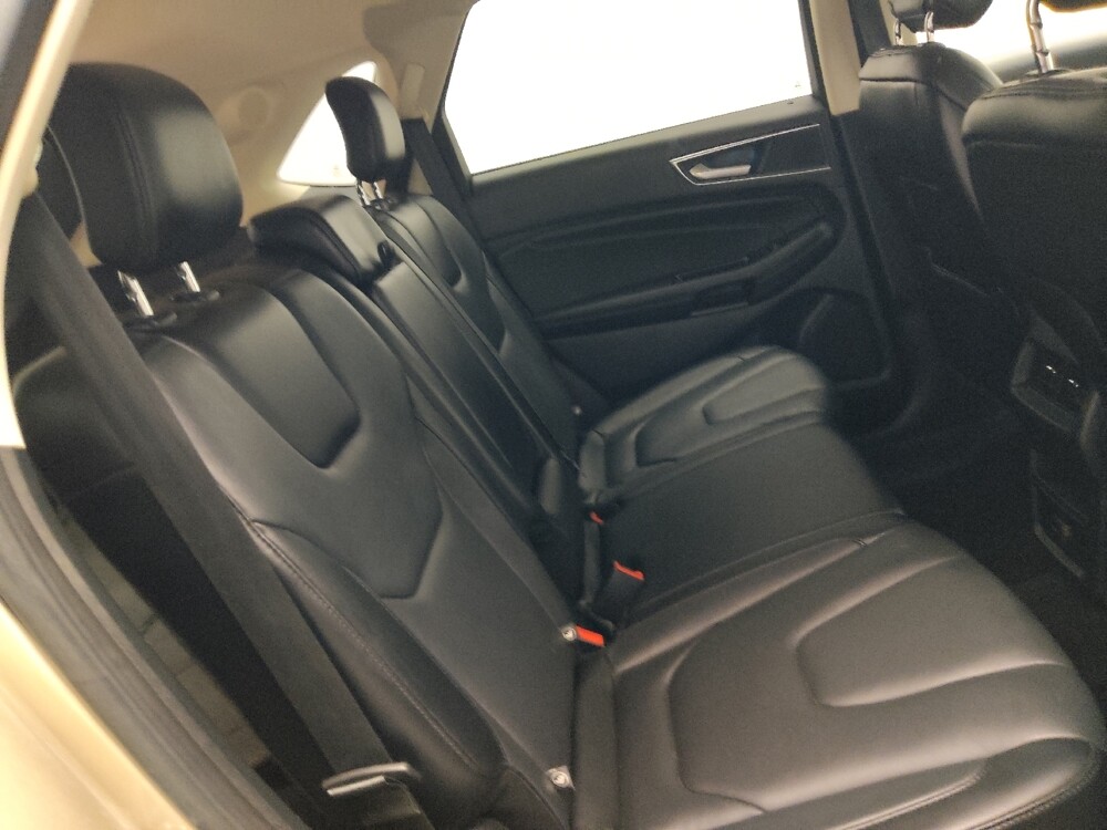 2018 Ford Edge in Marietta, GA 30062 - 18129910 19