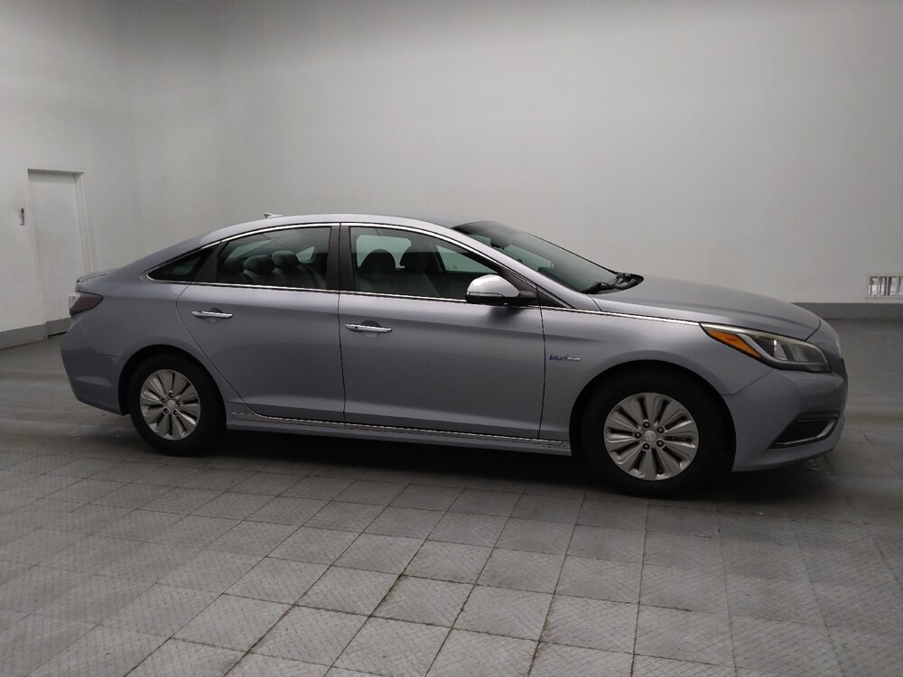 2016 Hyundai Sonata in Marietta, GA 30062 - 18129912 11