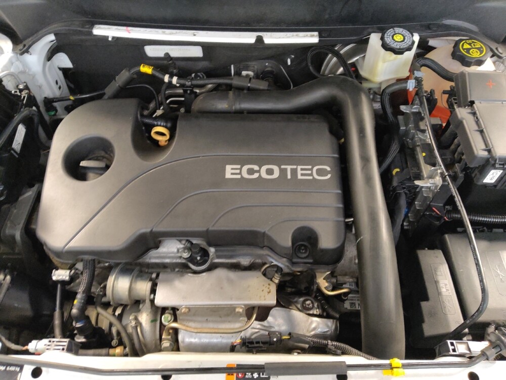 2021 Chevrolet Equinox in Houston, TX 77074 - 18129913 30