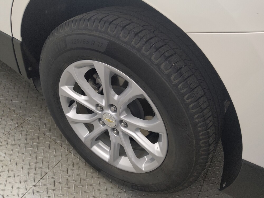 2021 Chevrolet Equinox in Houston, TX 77074 - 18129913 31