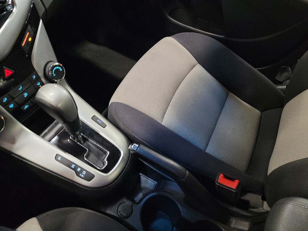 2014 Chevrolet Cruze in Owings Mills, MD 21117 - 18129920 26