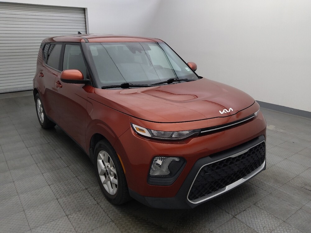 2022 Kia Soul in Houston, TX 77074 - 18129922 13