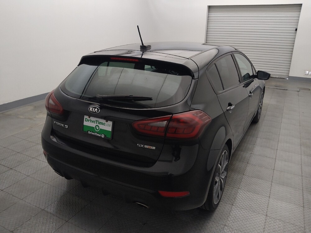 2017 Kia Forte in Houston, TX 77074 - 18129925 7