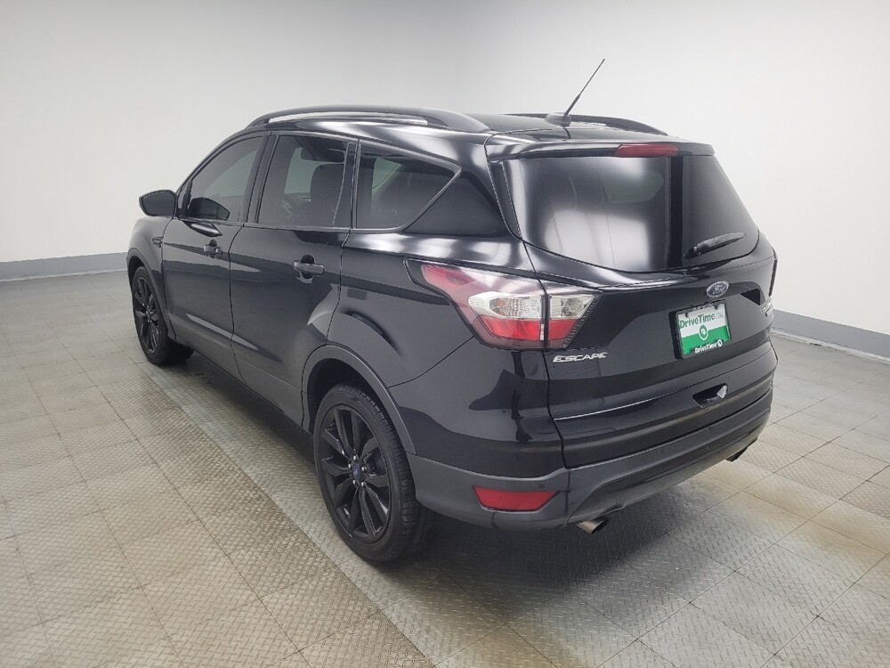 2017 Ford Escape in Mishawaka, IN 46545 - 18129927 3