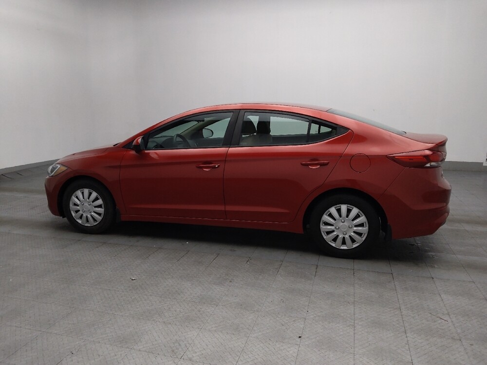 2018 Hyundai Elantra in Morrow, GA 30260 - 18129929 3