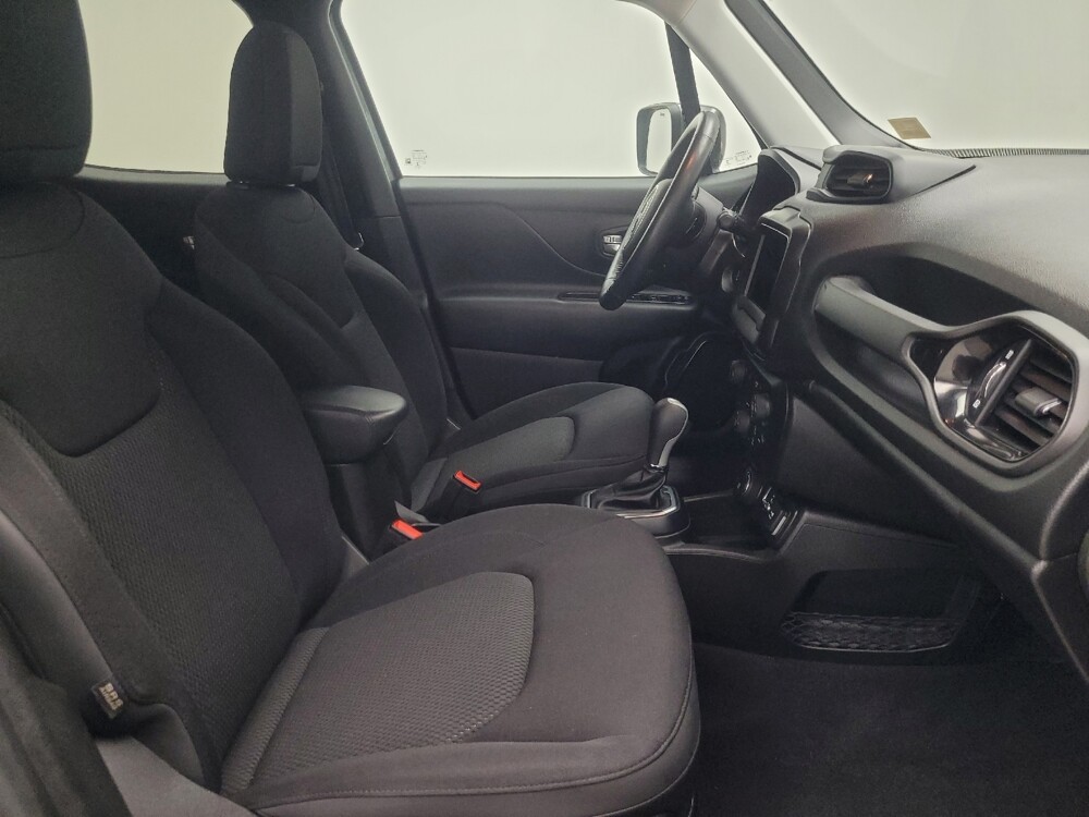 2020 Jeep Renegade in Indianapolis, IN 46219 - 18129936 21