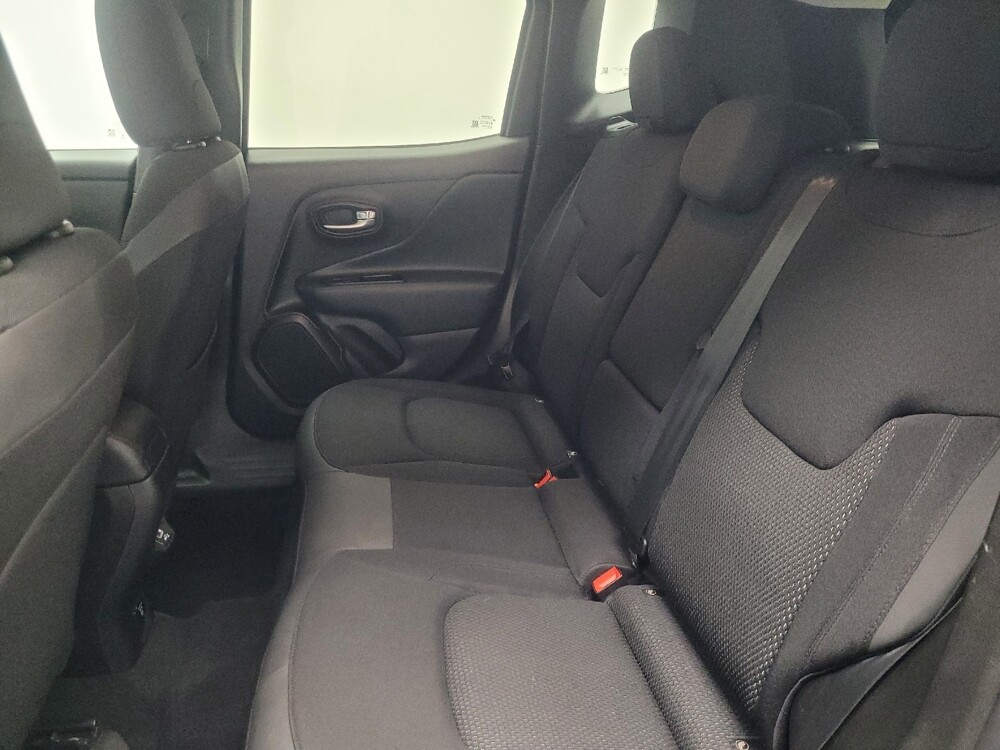 2020 Jeep Renegade in Indianapolis, IN 46219 - 18129936 18