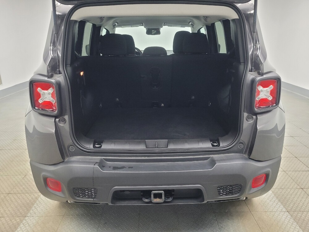 2020 Jeep Renegade in Indianapolis, IN 46219 - 18129936 29