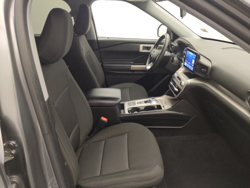2022 Ford Explorer in Houston, TX 77074 - 18129937 21